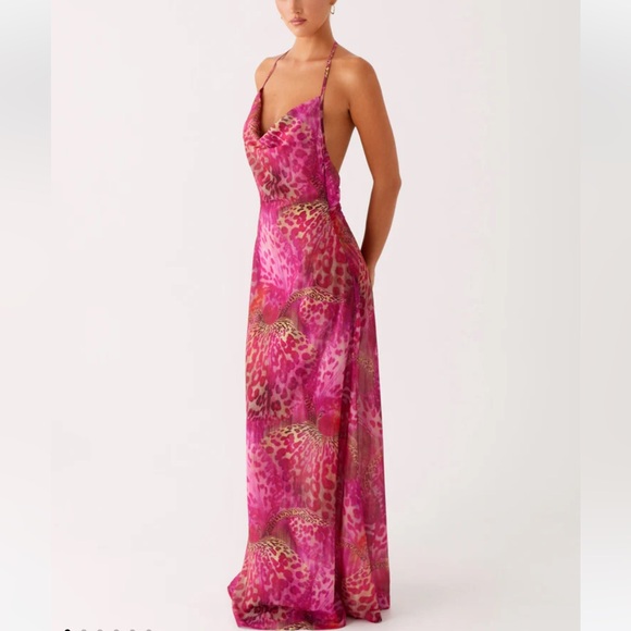 Peppermayo Dresses & Skirts - Peppermayo Exclusive Fantasy Maxi Dress Lavender Lagoon Size 4 New With Tags